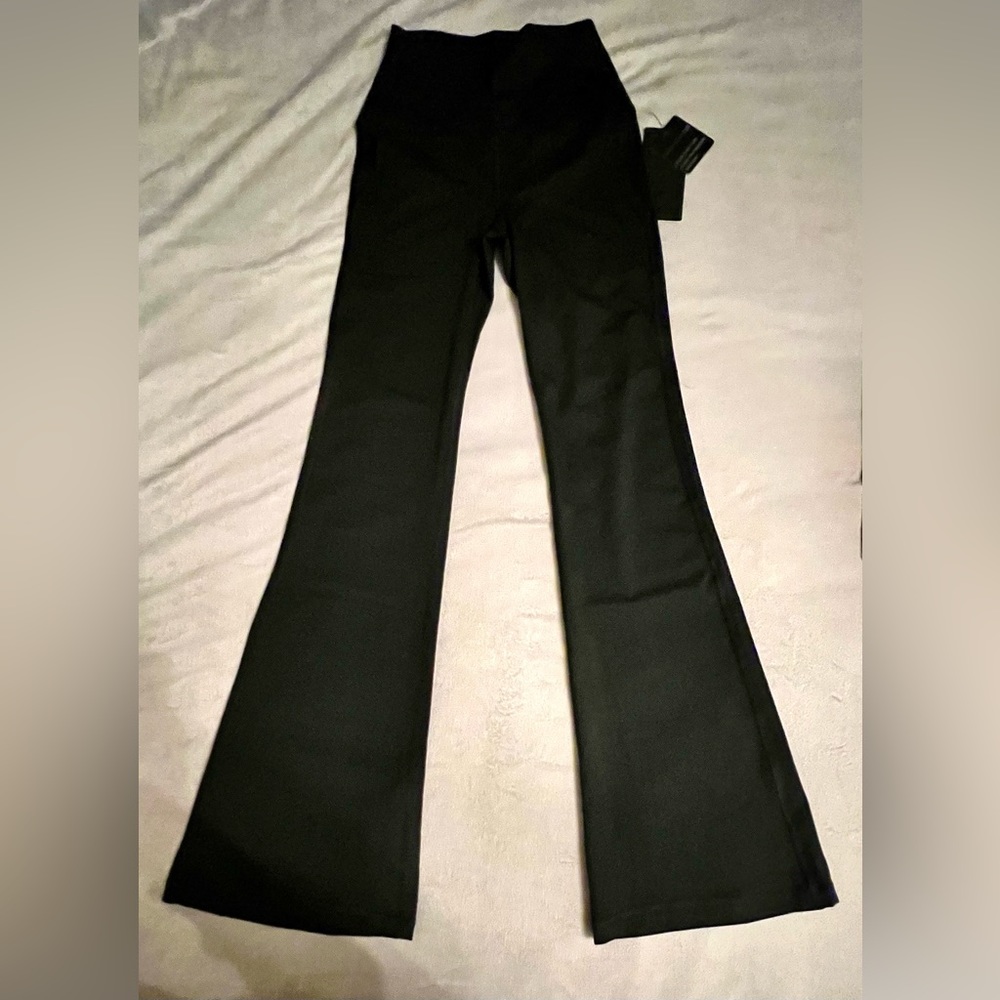 NWT 90 Degree by Reflex Black Flare Pants S Athleisure Minimalist Streetwear